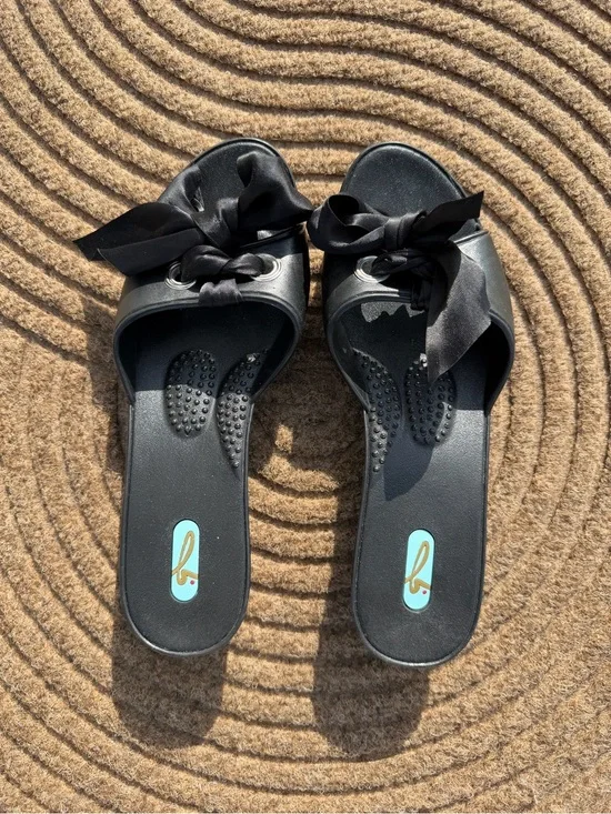 Oka-b Okabashi Women’s Black Ribbon Tie Spa Slide Sandals