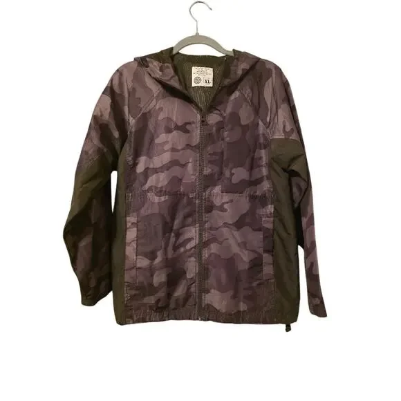 Old Navy Boys XL Green Camo Hooded Windbreaker Jacket Y2K Fall 2007