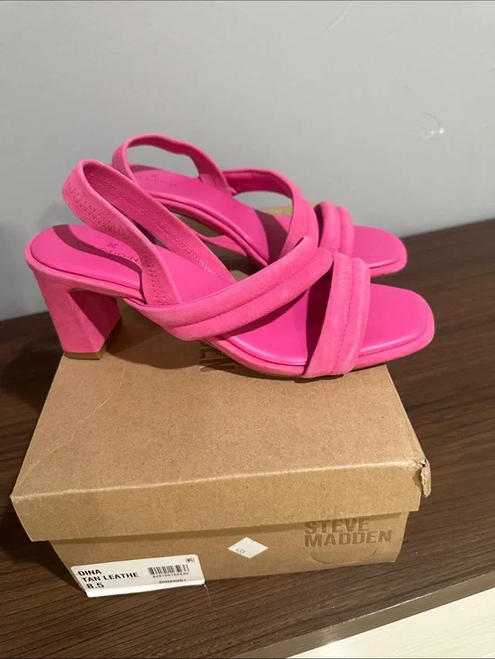 Steve Madden Vibrant Pink Slingback Heeled Sandals