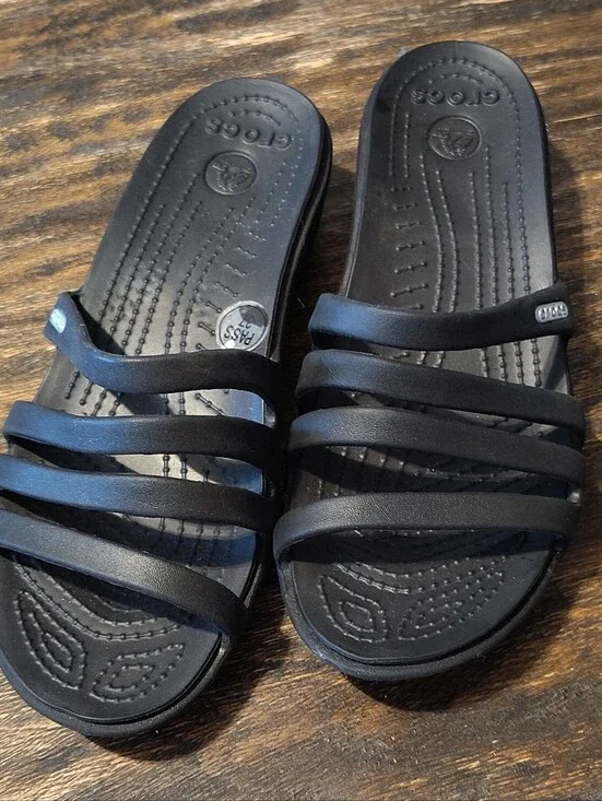 CROCS Women's 