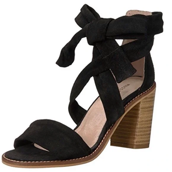 Musse & Cloud Jacy Black Suede Stacked‎ Heels