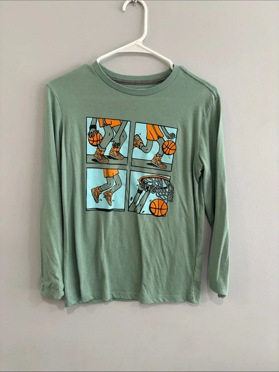 Old Navy Boys Long Sleeve Basketball Graphic Tee in Sage Green and Orange