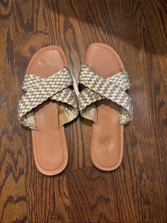 Universal Thread Metallic Woven Crisscross Slide Sandals - Gold