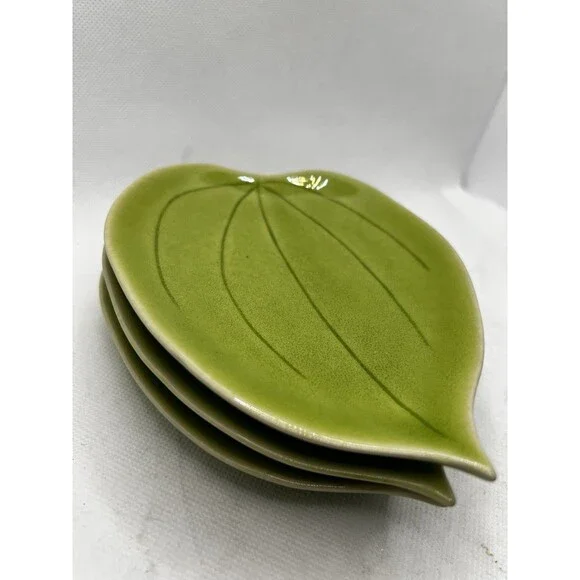 3 crate & Barrel Green Leaf Shaped Ceramic Bowl Dish plate tapas table decor