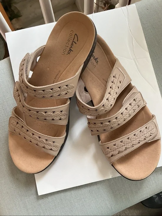 Clarks Collection Women's Beige Braided Strap Slide Sandals