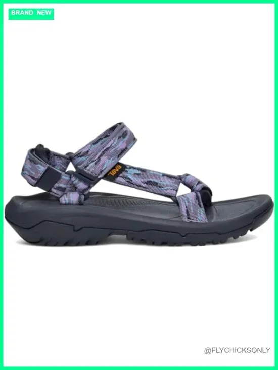 Women's Athletic Sandal with Quick-Dry Recycled Webbing