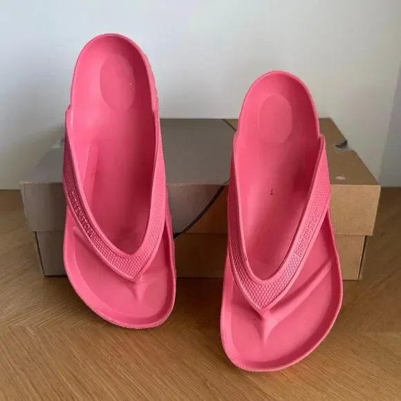 Birkenstock Honolulu Eva Pink Slip On Sandals- SZ Men 5- Women 7