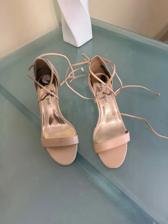 Madden Girl Blush Tan Lace-Up Heeled Sandals Size 7