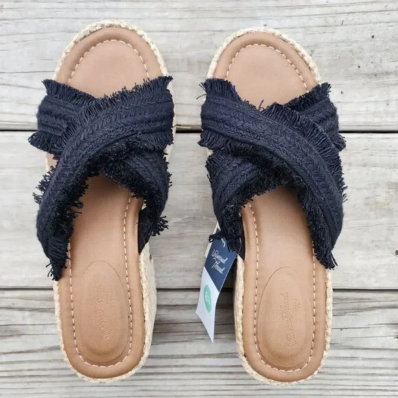 Universal Thread Shoes Womens Size 8.5 Sally Espadrille Slip On Memory Foam Comf