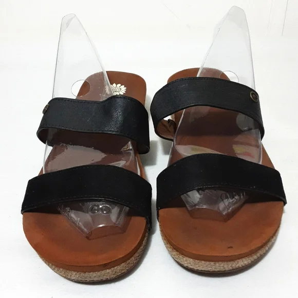 Yellow‎ Box Cullin Sandal/ Shoes