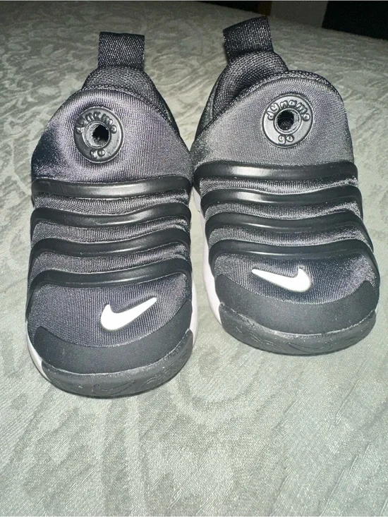 Nike Kids Black Slip-On Sneakers with White Swoosh