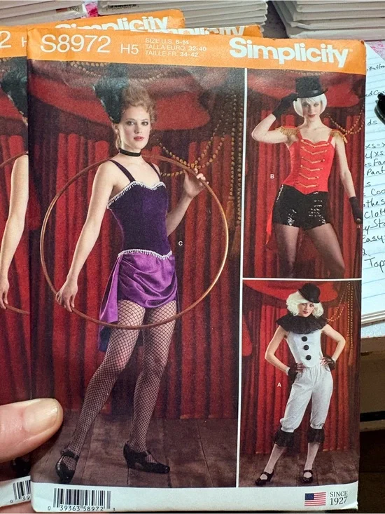 BN UNCUT SIMPLICITY 8972 H5 6-14 HALLOWEEN COSTUMES SEWING PATTERNS CIRCUS