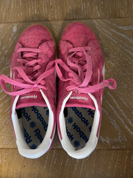 Reebok Pink Suede Sneakers with White Stripe and Gum Sole