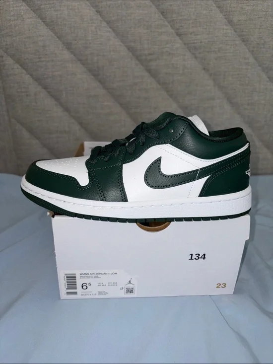 Nike Air Jordan 1 Low White & Dark Green