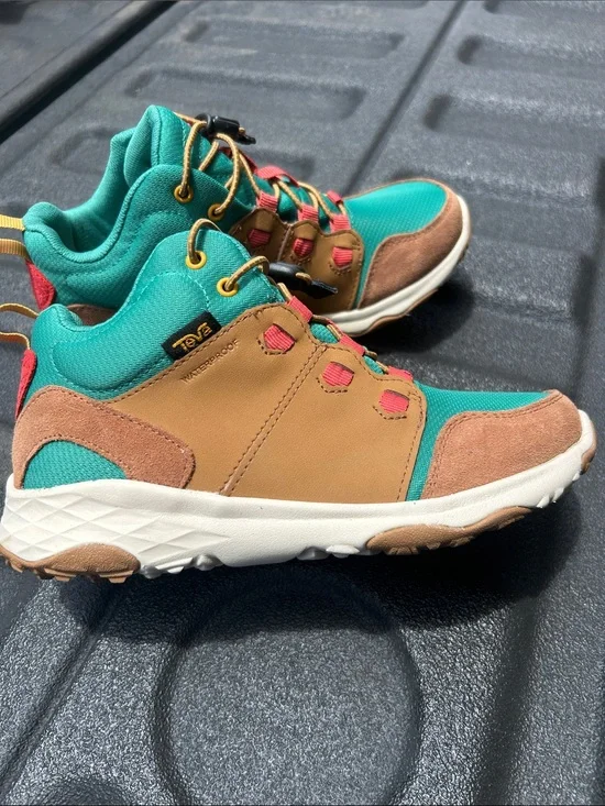 Teva Kids Trail Sneakers in Teal and Brown with Pink Accents