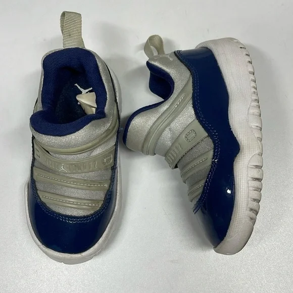 Jordan 11 Retro Little Flex Georgetown Navy Gray Sneaker Baby Size 6