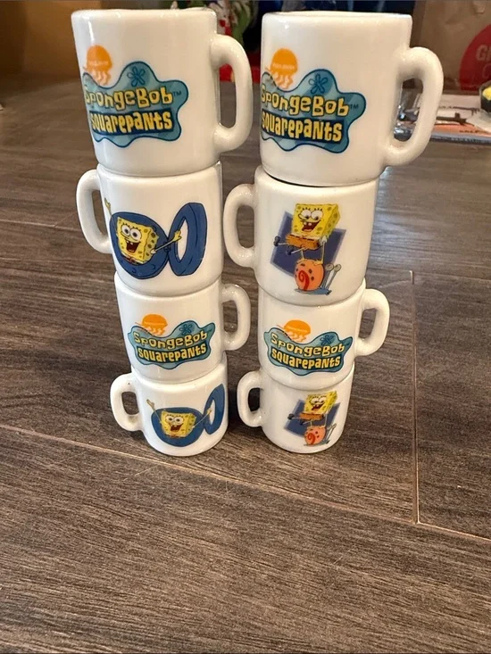 SpongeBob SquarePants White Ceramic mini Glasses - Set of 14 7:21