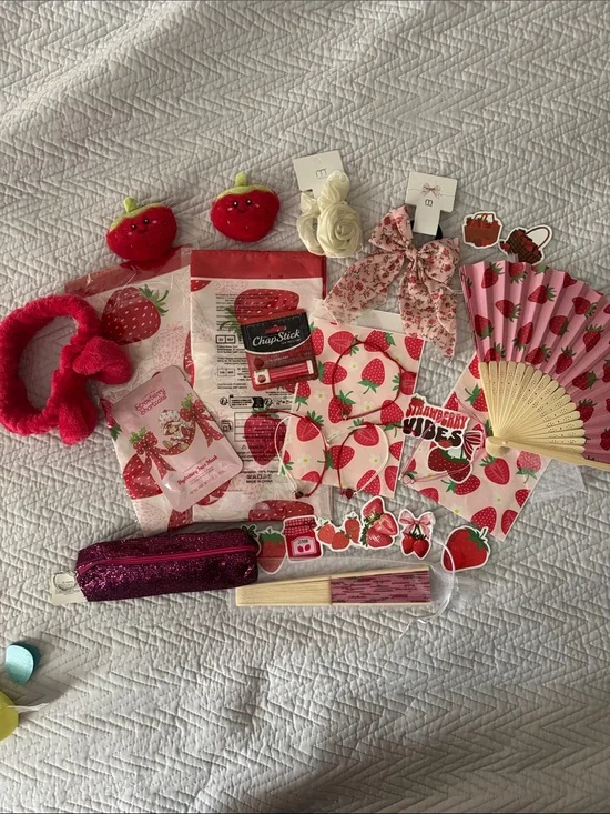 Claire's Strawberry-Themed Accessory Set in Bright Pink & Red