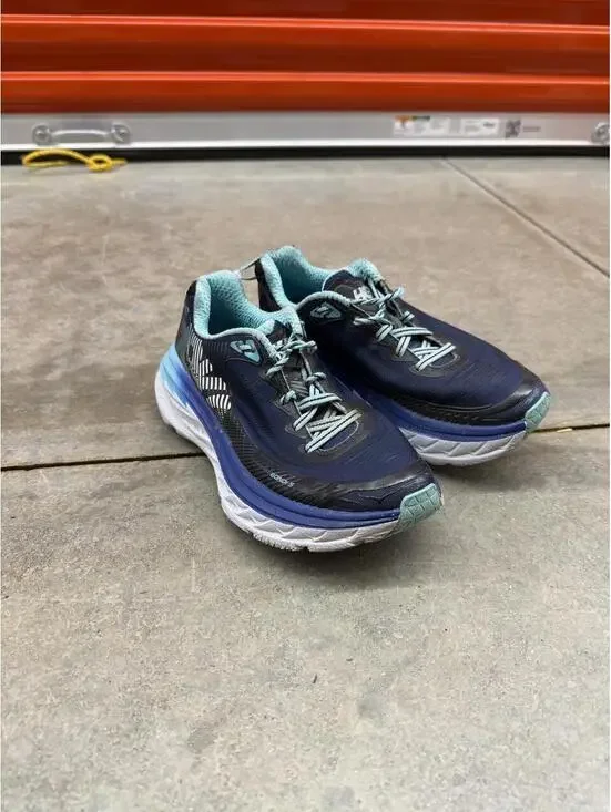 hoka one one bondi 5 blue and navy running shoes size 5 WOMENS