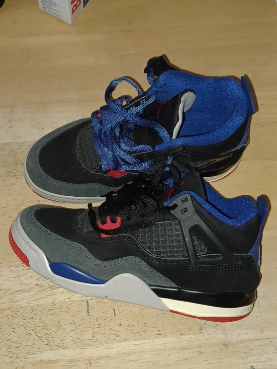 Jordan AJ 4 Retro OG Preschool Sneakers For Kids Size 2Y