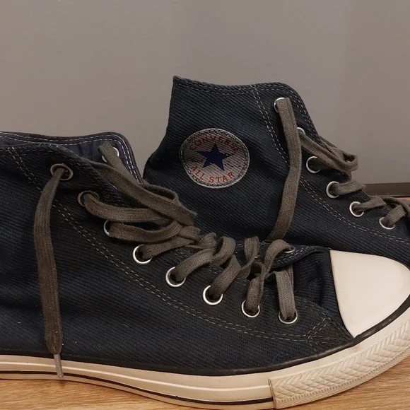 CTAS Blue Denim High Top Converse size 10.5 Womens /8.5 Mens