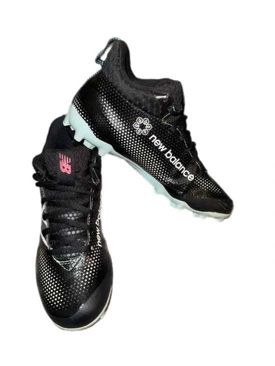 Sick pair of New Balance  Black and Mint multi-sport Cleats size 4Y-5.5women