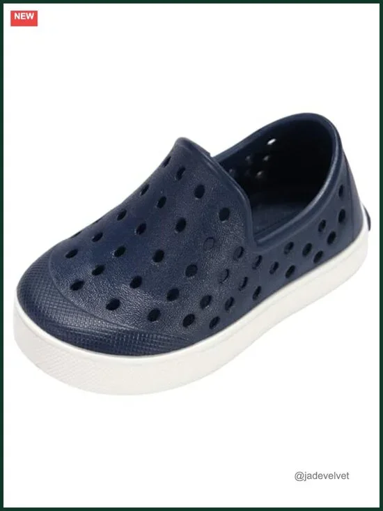 Lightweight EVA Water-Friendly Slip-On Sneakers Flexible Sole Easy On/Off for