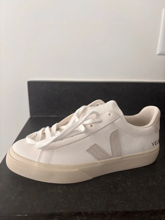 Veja Campo Extra White/ Natural Suede  Sneakers