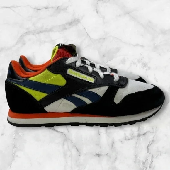 Kids Reebok Classic Leather size 3