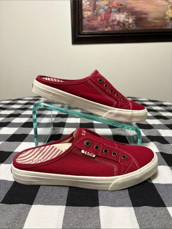 Taos EZ SOUL Women's Red Canvas Slip-On Casual Shoes Mules ARCH Support Comfort