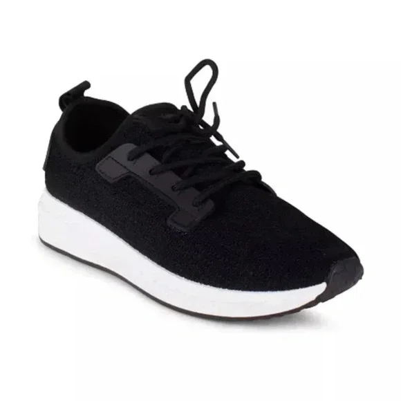 NIB Danskin Soft Knit Lace Up Sneakers