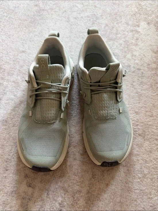 On Running Kid’s Cloud 6 Sneaker in Sage Green