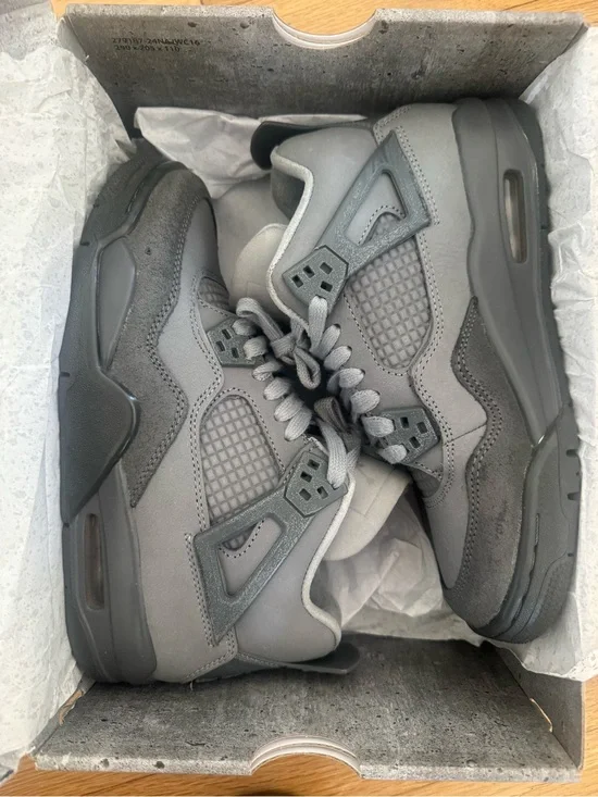 Air Jordan 4 Retro SE (GS) Smoke Grey/Iron Grey Youth Boys Size 5 Sneakers