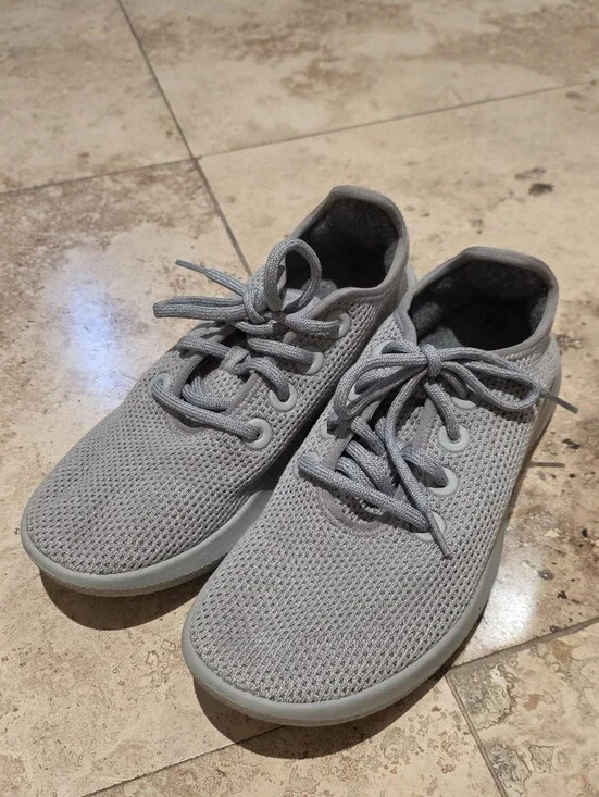 Women's All Birds Gray Tree Runners Size 9 Very Good Used Condition