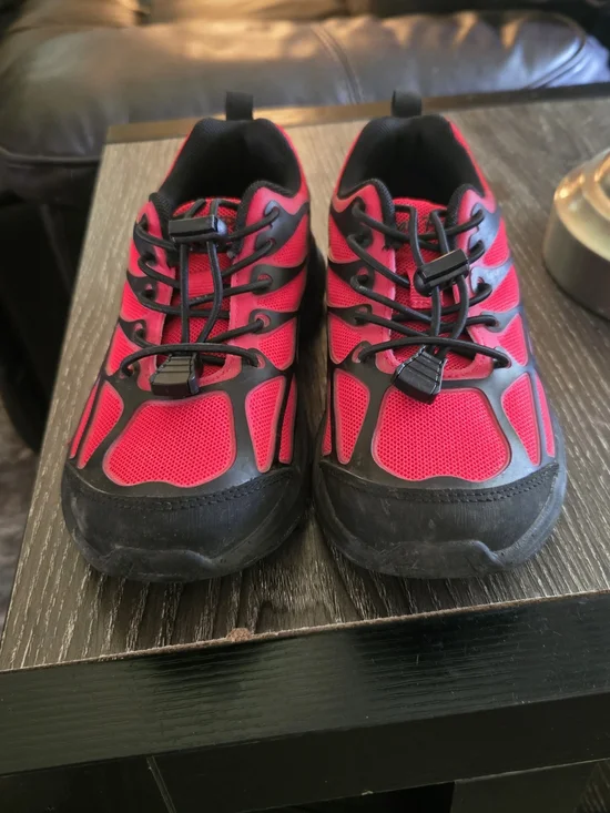 Kids Athletic Sneakers - Red and Black