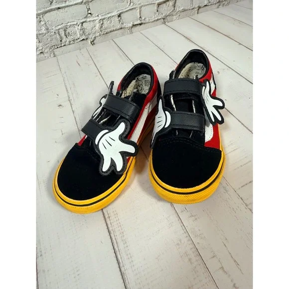 Vans Disney Old Skool Mickey Mouse Toddler Skater Shoes Black Red Yellow 8.5