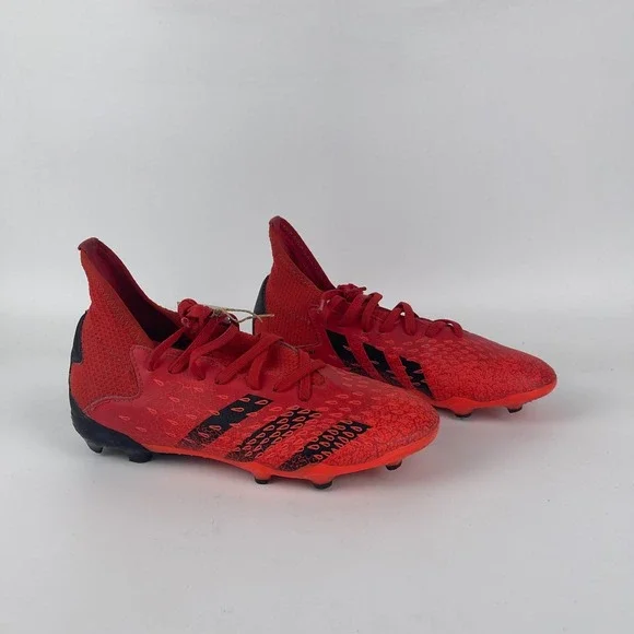 Adidas Predator Edge 4 FXG Soccer Cleats kids 5‎ Red Black Lace Up GW0970