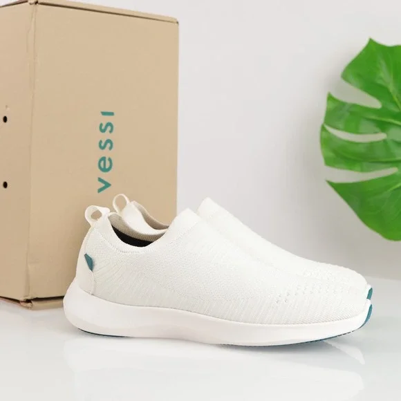 Vessi Womens Everyday Move Slip-On Sneaker Size 9 Waterproof White Comfort Shoes