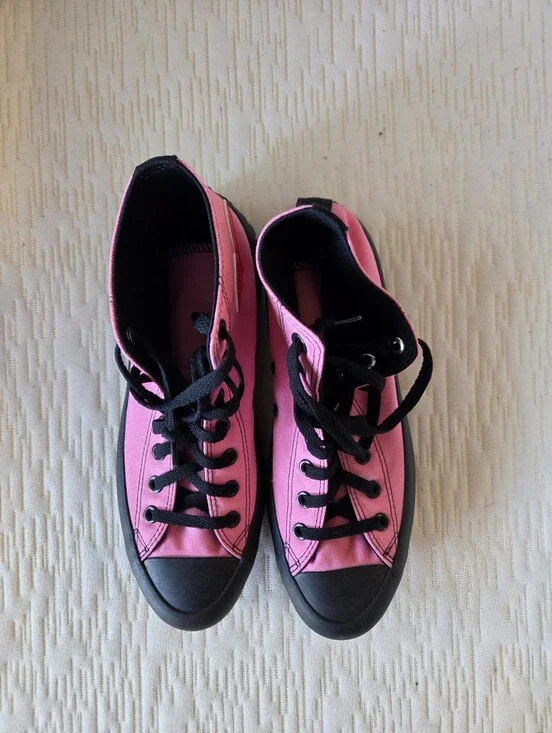 Converse Platform Hot Pink Hightops (Unisex)