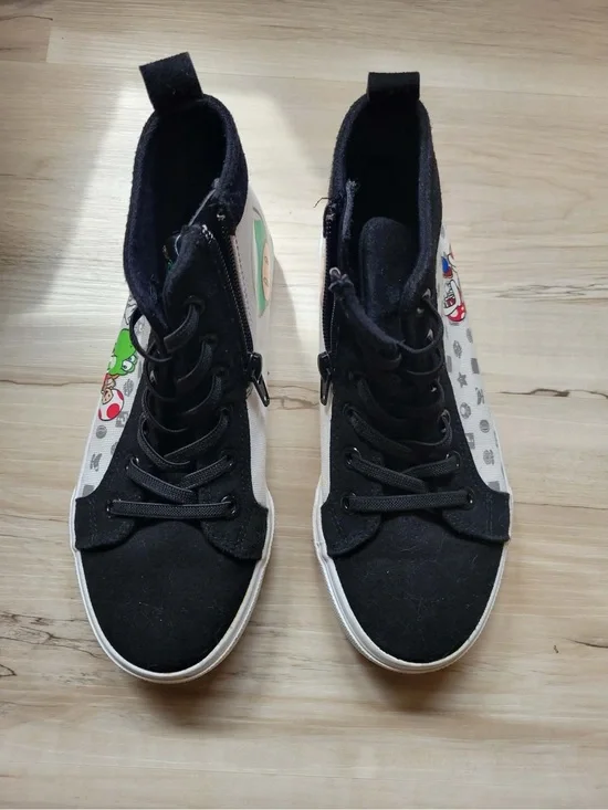 Nintendo Black Kids' High-Top Sneaker with Mario