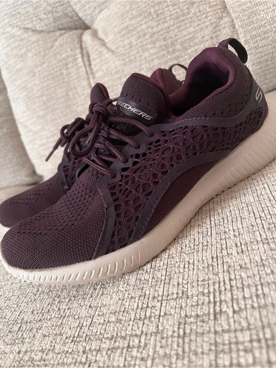 Skechers Women's Knit Sneakers in Plum with White Soles