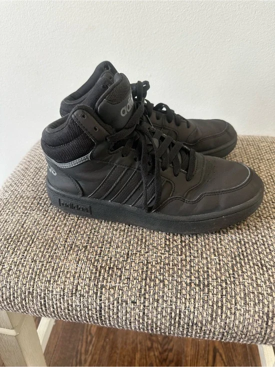 adidas Kids Black High-Top Sneakers with Signature Three Stripes Size 5.5
