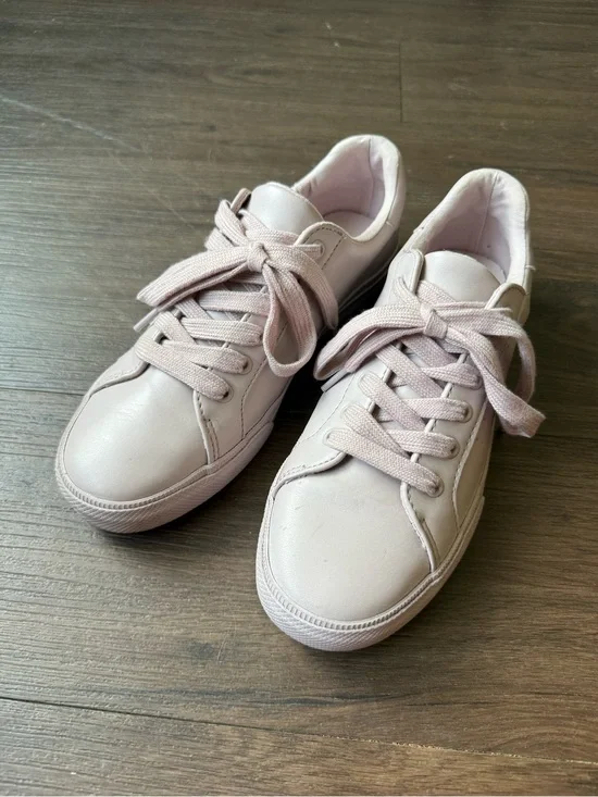 Tommy Hilfiger Women's Low Top Lace Up Sneakers Pink Minimalist Court Style 7.5