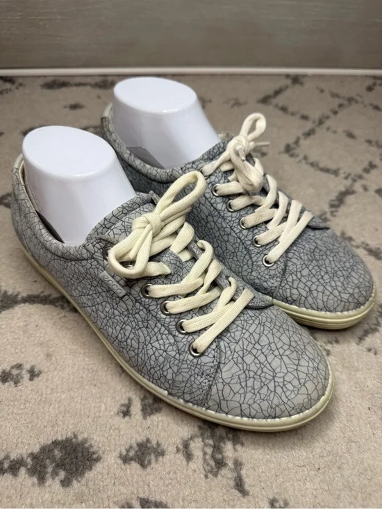 ECCO Soft Nubuck Printed Grey Leather Casual Lace Up Sneakers
