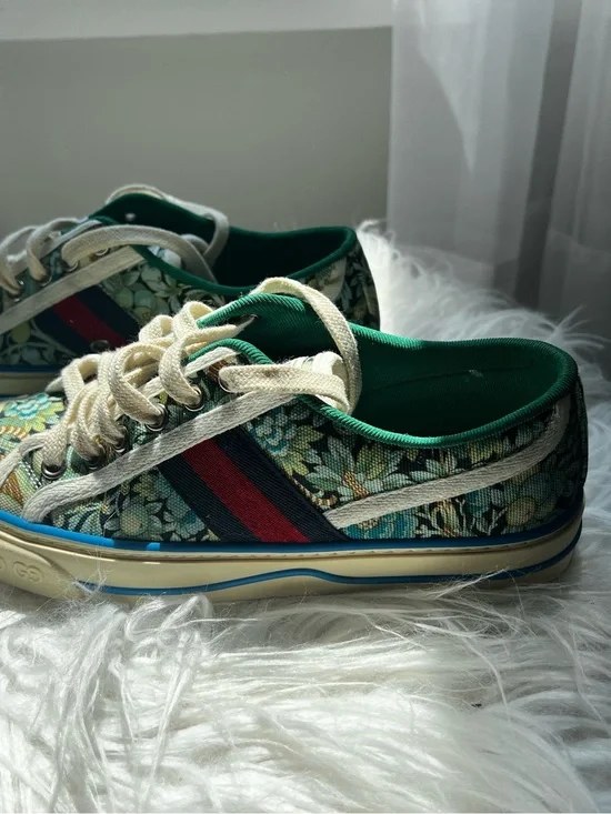 Gucci Floral 1977 Tennis Low Top Sneakers