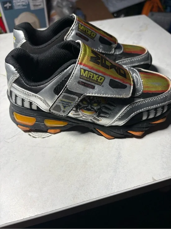 Monster Jam Max-D kids' sneakers