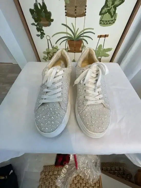 Betsey Johnson Ivory Pearl embellished platform Sneakers Wedding Party Bridal W9