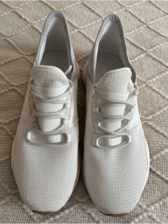 New Balance All-Cream Knit Sneaker