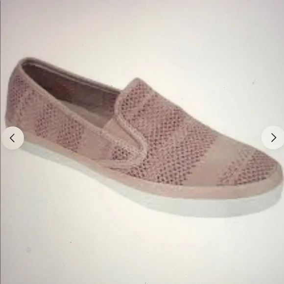 SPERRY Women’s Seaside Striped Knit Slip-on Sneakers size 9.5 Rose