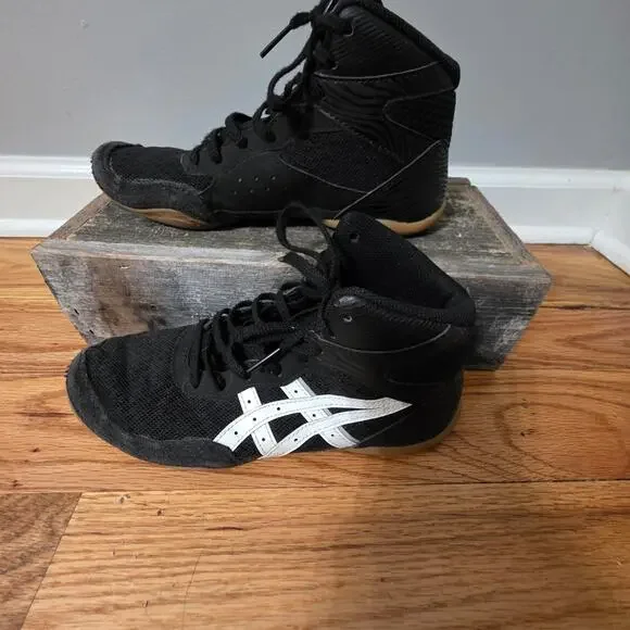 ​ASICS Matflex 5 Wrestling Shoes Black White Gum GS Youth Size 4.5